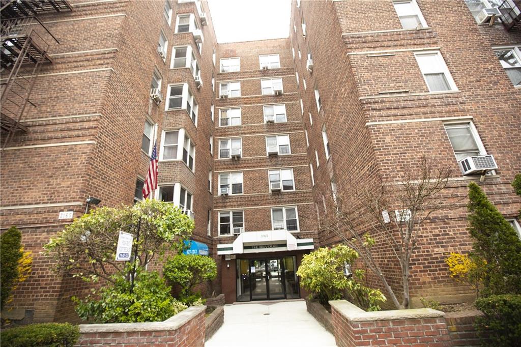 3165 Nostrand Ave #2R